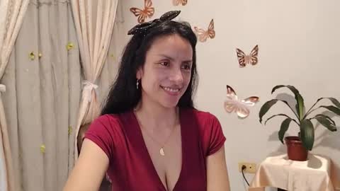 Sofi Bella online show from November 19, 7:36 pm