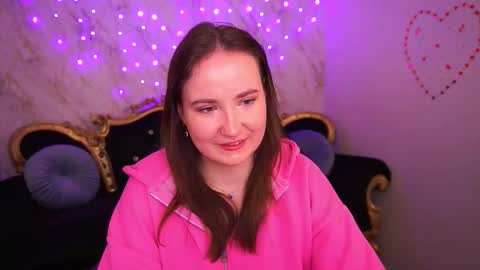 Sofie online show from March 6, 2:12 pm