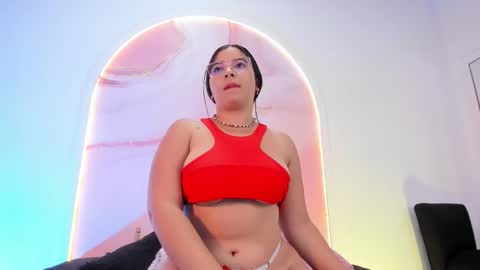 Sofii Lopezz online show from January 15, 11:49 am