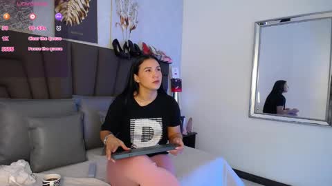      online show from April 6, 11:11 am