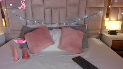 Snapshot of sofiscott_ chatting on January 21, 8:21 pm Sofia online show from January 21, 8:21 pm