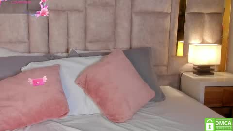 Snapshot of sofiscott_ chatting on February 10, 10:09 pm Sofia online show from February 10, 10:09 pm