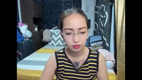 Angel online show from November 22, 2:42 pm