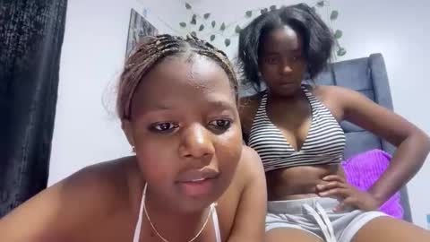 soft_nicole online show from February 7, 7:29 pm