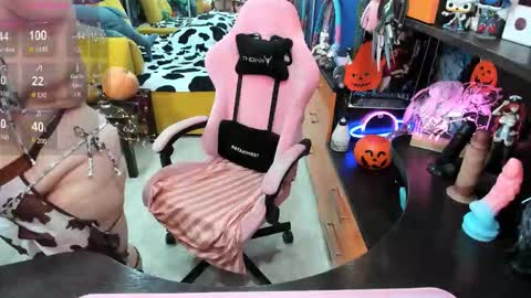 Sofie online show from November 1, 3:10 am