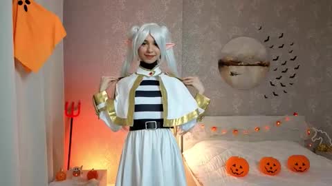 Kelly online show from October 30, 4:30 pm