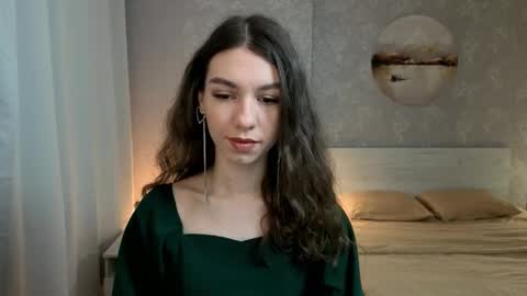 Snapshot of softwine chatting on October 18, 8:17 am Kelly online show from October 18, 8:17 am