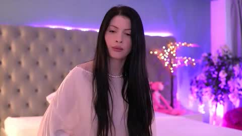 Sofi online show from March 31, 5:29 am