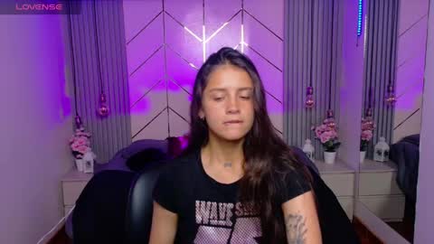 Sofy online show from May 22, 10:30 pm