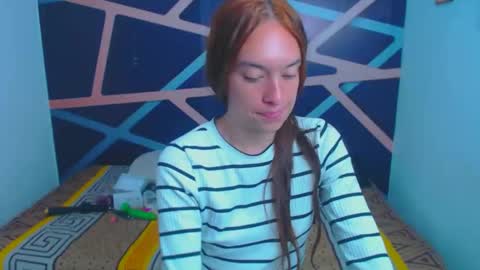 Snapshot of sofyswee chatting on October 1, 12:21 pm sofyswee online show from October 1, 12:21 pm