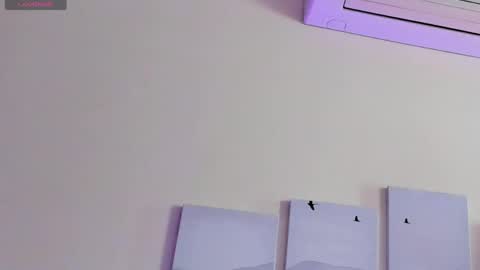 Nana online show from May 25, 1:32 pm