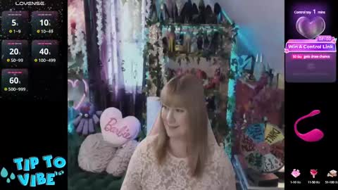 Snapshot of solesticia chatting on February 17, 7:01 pm solesticia online show from February 17, 7:01 pm