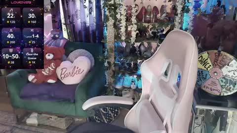 Snapshot of solesticia chatting on September 30, 10:03 pm solesticia online show from September 30, 10:03 pm
