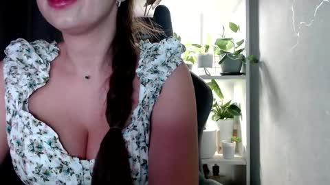 Gaby Solis online show from December 13, 6:27 pm