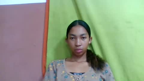 sonia4000 online show from July 23, 2:31 am