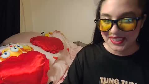 soniapinky online show from November 18, 12:22 am