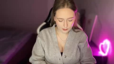 OksiFels online show from March 4, 3:18 pm