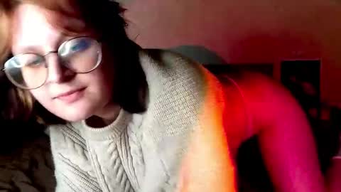Snapshot of sonya_mikki chatting on September 9, 4:07 pm Sonya online show from September 9, 4:07 pm