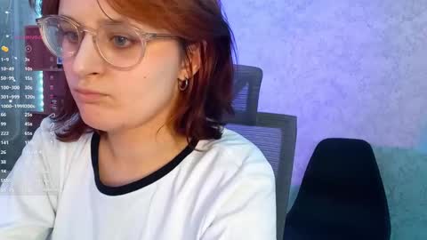 Snapshot of sonya_mikki chatting on March 5, 6:01 pm Sonya online show from March 5, 6:01 pm