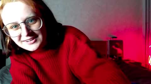 Snapshot of sonya_mikki chatting on September 22, 4:05 pm Sonya online show from September 22, 4:05 pm