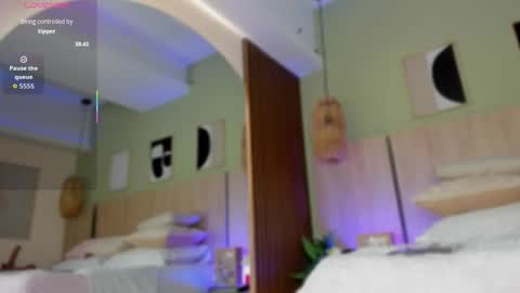 Sophi online show from March 27, 8:09 pm