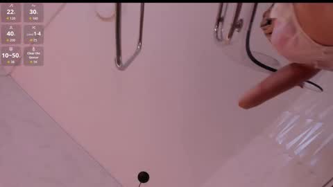 Snapshot of sophi_carter chatting on October 15, 11:46 am Sophi online show from October 15, 11:46 am