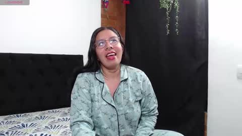 Snapshot of sophia_666_ chatting on February 21, 4:07 am Sophia online show from February 21, 4:07 am