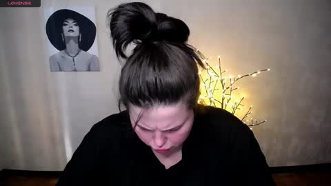 Snapshot of sophia__olsen chatting on September 11, 5:52 am sophia__olsen online show from September 11, 5:52 am