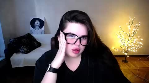 sophia__olsen online show from June 23, 6:00 am