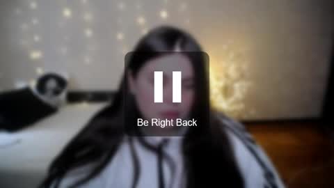 sophia__olsen online show from April 11, 7:45 am