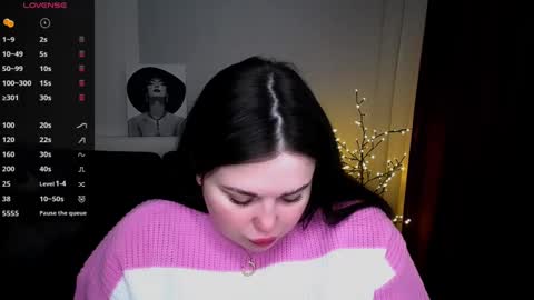 Snapshot of sophia__olsen chatting on February 13, 6:30 am sophia__olsen online show from February 13, 6:30 am
