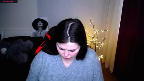 Snapshot of sophia__olsen chatting on March 2, 6:27 am sophia__olsen online show from March 2, 6:27 am