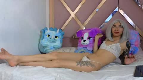 Sophia Grand online show from June 2, 7:09 am