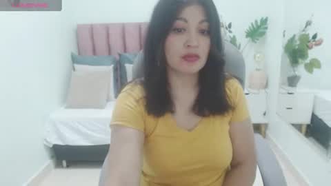 Sophia  online show from July 28, 6:20 pm