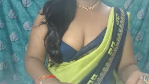 Snapshot of sophia_indian chatting on September 21, 7:29 am Sophia Tamil online show from September 21, 7:29 am