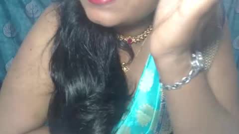 Snapshot of sophia_indian chatting on October 18, 5:32 am Sophia Tamil online show from October 18, 5:32 am