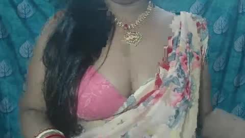 Snapshot of sophia_indian chatting on February 3, 8:24 pm Sophia Tamil online show from February 3, 8:24 pm