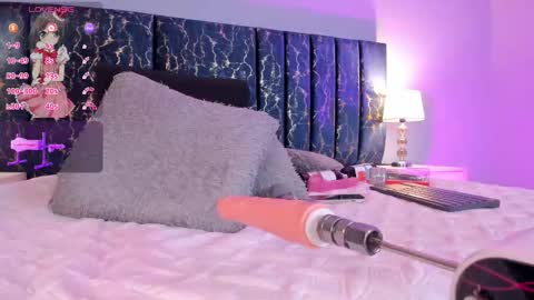 Snapshot of sophia_lemos chatting on September 25, 5:44 pm Sofia online show from September 25, 5:44 pm