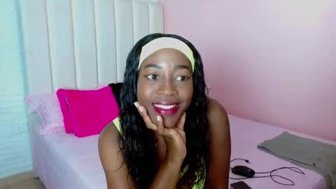 Snapshot of sophia_moons31 chatting on September 21, 10:19 pm SOPHIA online show from September 21, 10:19 pm