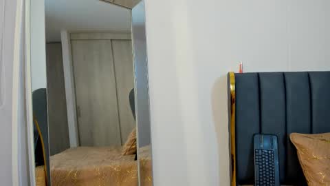 sophia_owens_2 online show from November 16, 5:24 pm