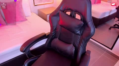 sophia_solerr online show from April 9, 4:48 am