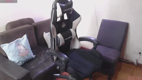 sophiaa_vega_ online show from July 3, 10:05 pm