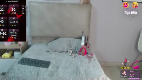 Sophia Bedford online show from July 11, 5:13 pm