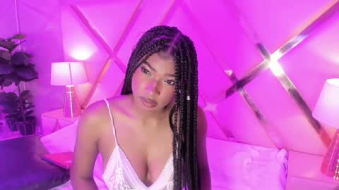 Sophie online show from November 20, 4:46 am