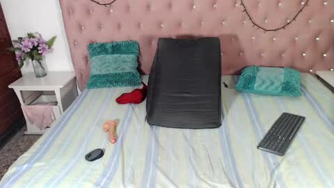 Sophia.. online show from April 2, 7:55 pm