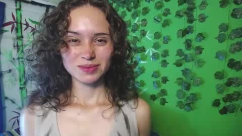 sophiamiller6 online show from July 28, 4:05 pm