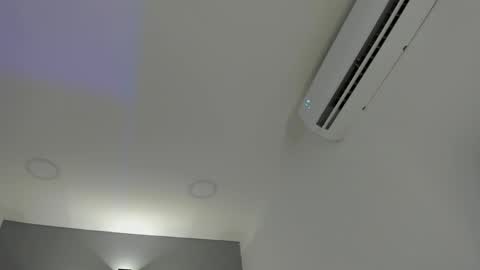 Sofi online show from March 3, 12:20 pm