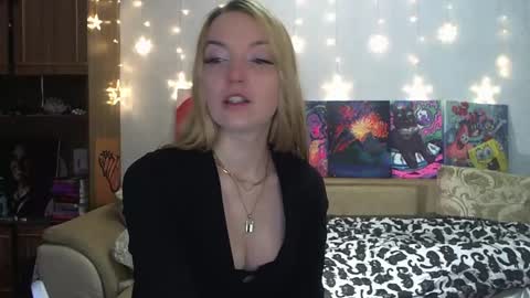 Snapshot of sophiasonata chatting on January 25, 7:16 pm SophiaSonata online show from January 25, 7:16 pm