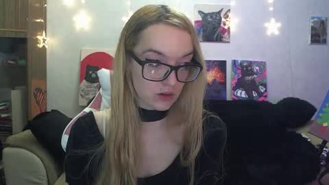 SophiaSonata online show from December 4, 3:13 pm