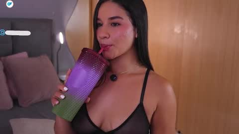 sofia online show from March 7, 5:09 pm